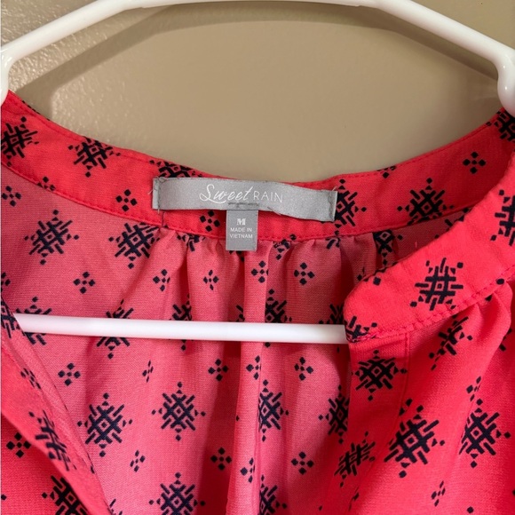 Sweet Rain Coral Patterned Dress - Picture 2 of 4